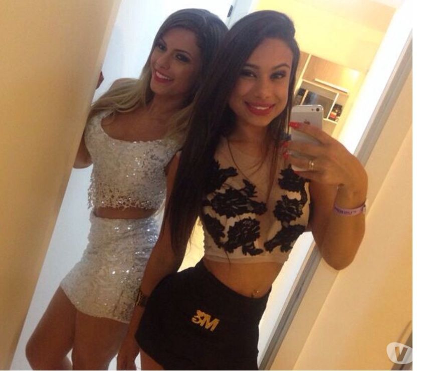 Deux belle latina nouvelle et veut s’amuser